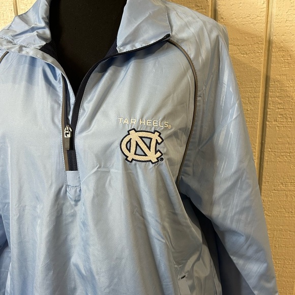 G-III Youth North Carolina Tar Heels Half Zip Pullover Jacket, size Large 16/18. - Picture 4 of 6